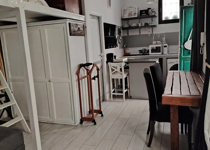 Testaccio Dream Historic Centre Apartment